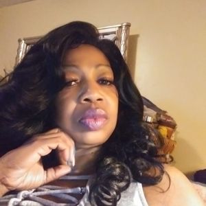 Meet your Posher, Delores